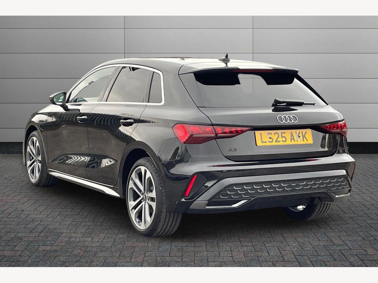 Used Audi A3 2025 for sale - 76680554: Photo 3