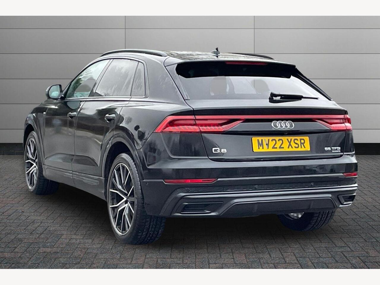 Used Audi Q8 2022 for sale - 76674891: Photo 3