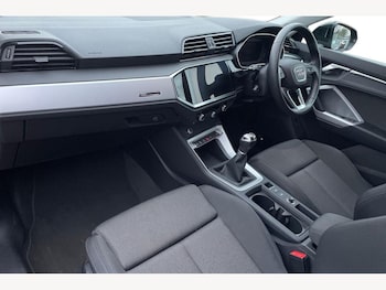 Used Audi Q3 2023 for sale - 77551909: Photo