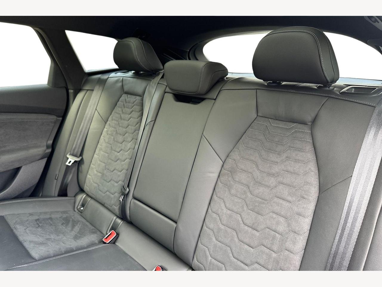 Used Audi A6 2025 for sale - 76680402: Photo 8