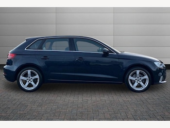 Used Audi A3 2016 for sale - 76966475: Photo
