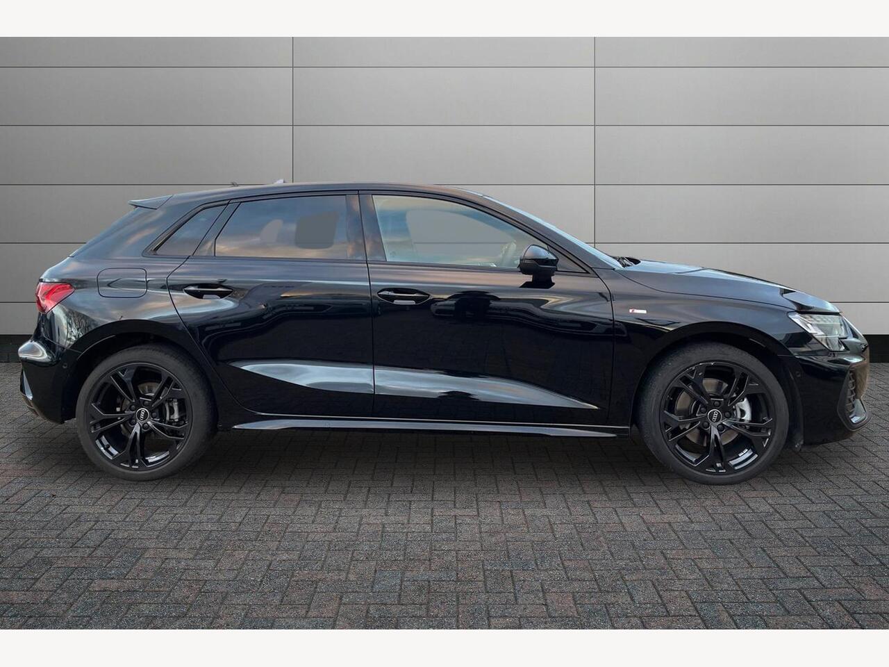 Used Audi A3 2025 for sale - 77009937: Photo 4