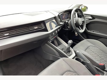 Used Audi A1 2023 for sale - 76280410: Photo