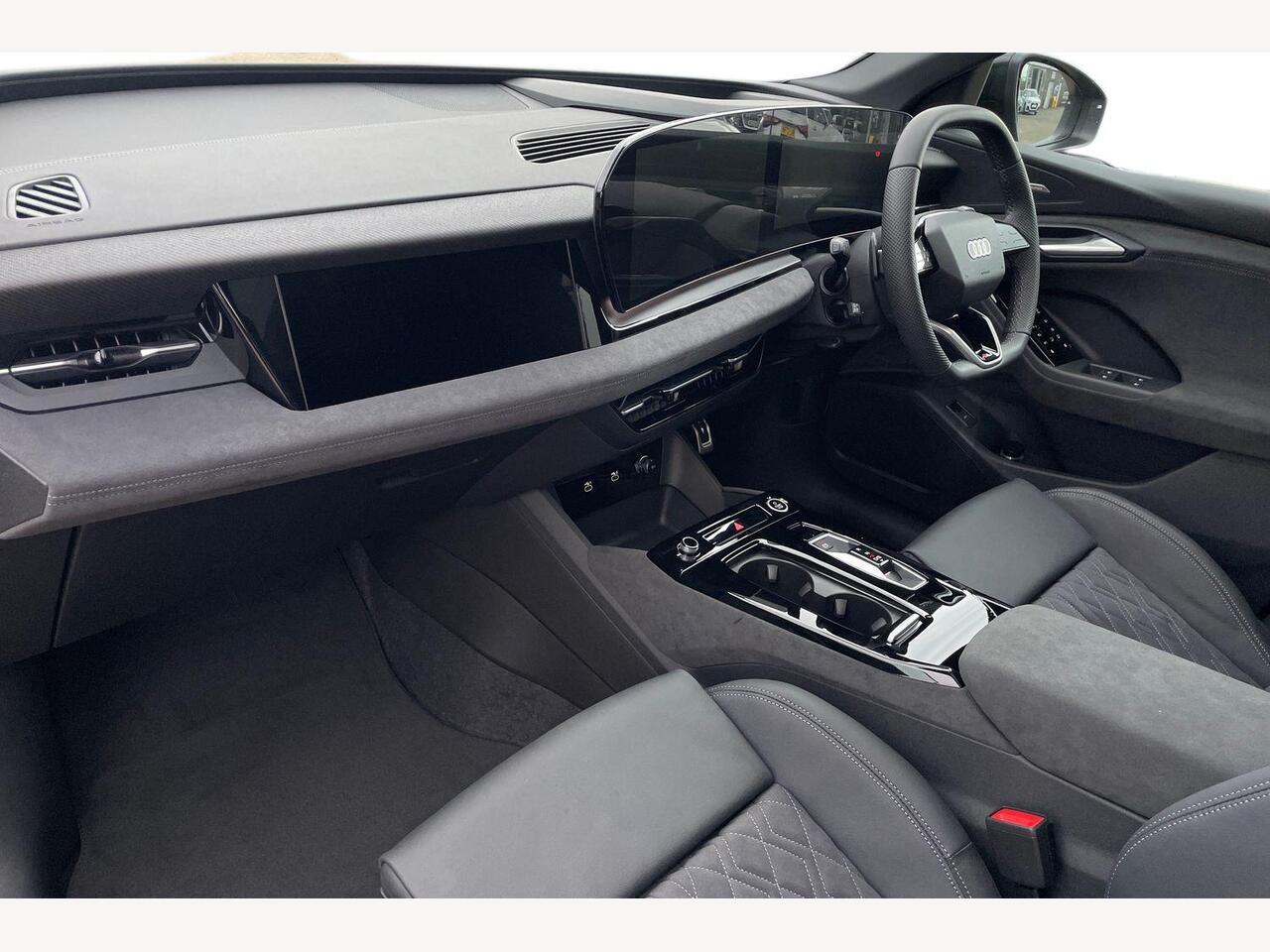 Used Audi Q6 e-tron 2026 for sale - 78004915: Photo 2