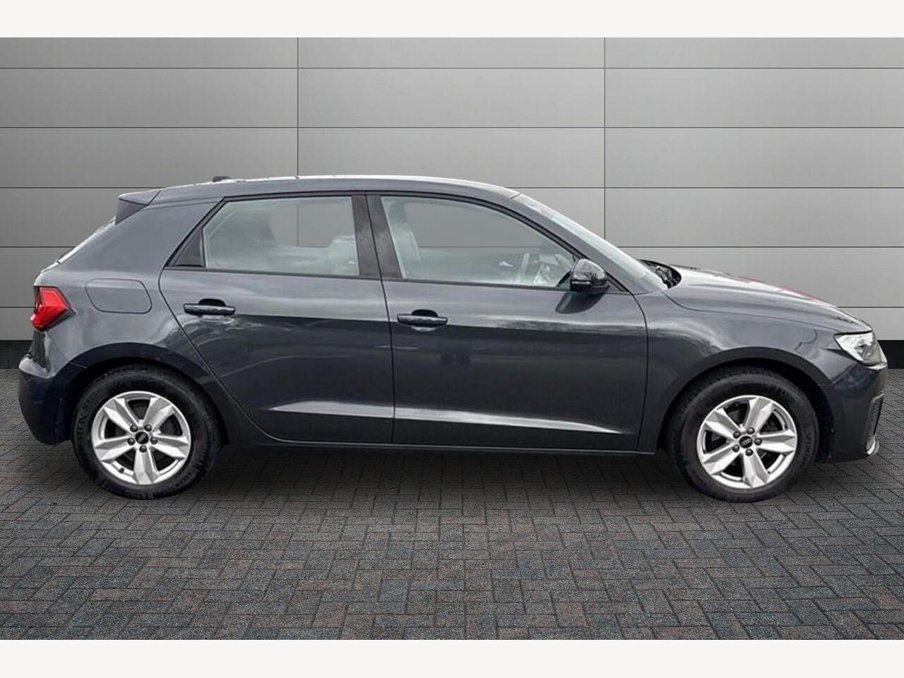 Used Audi A1 2023 for sale - 77092306: Photo 5