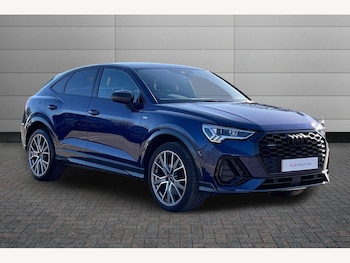 Used Audi Q3 2023 for sale - 78244019: Photo