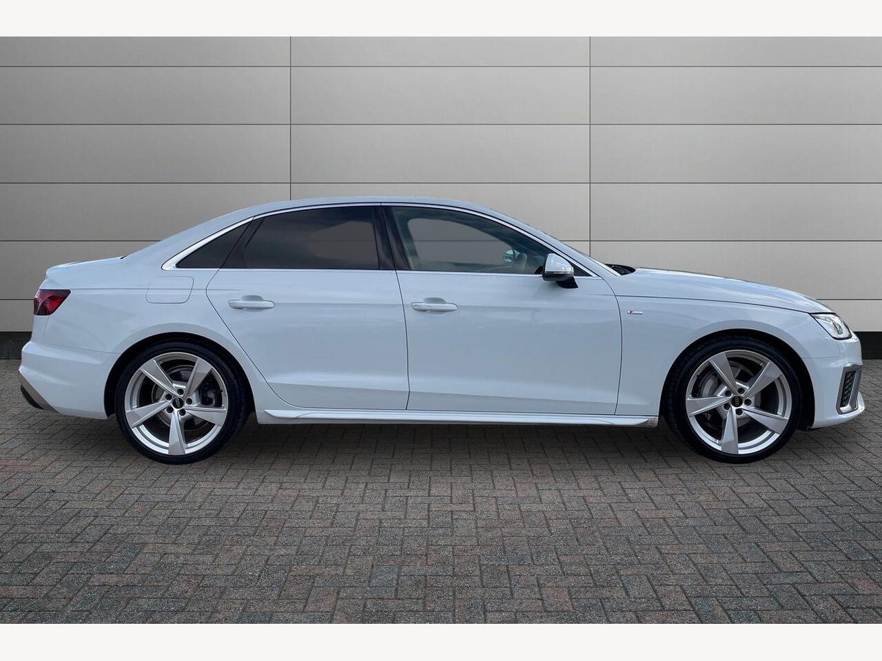 Used Audi A4 2025 for sale - 77685602: Photo 4