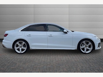 Used Audi A4 2025 for sale - 77685602: Photo