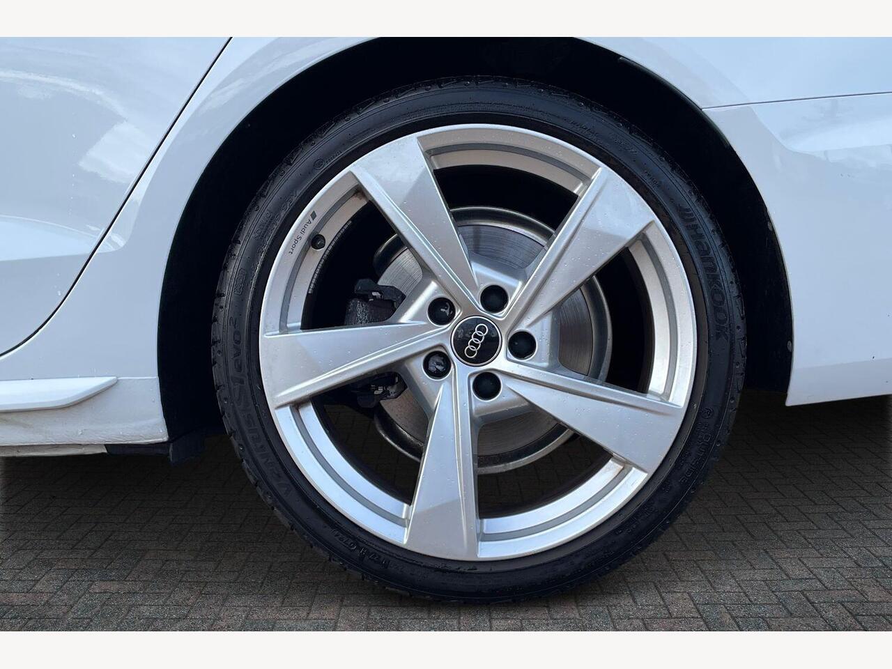 Used Audi A4 2025 for sale - 77685602: Photo 5