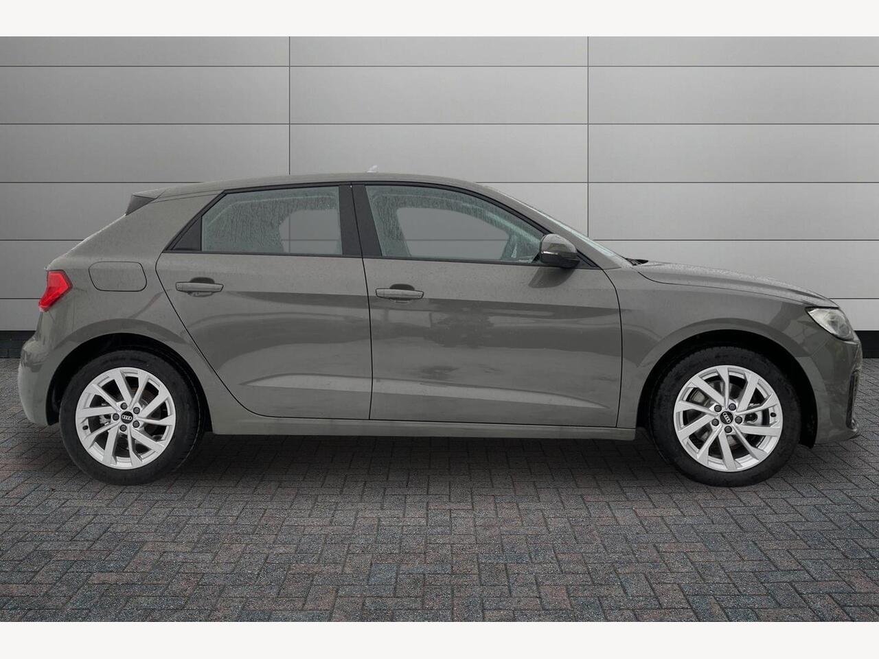 Used Audi A1 2025 for sale - 77457692: Photo 4