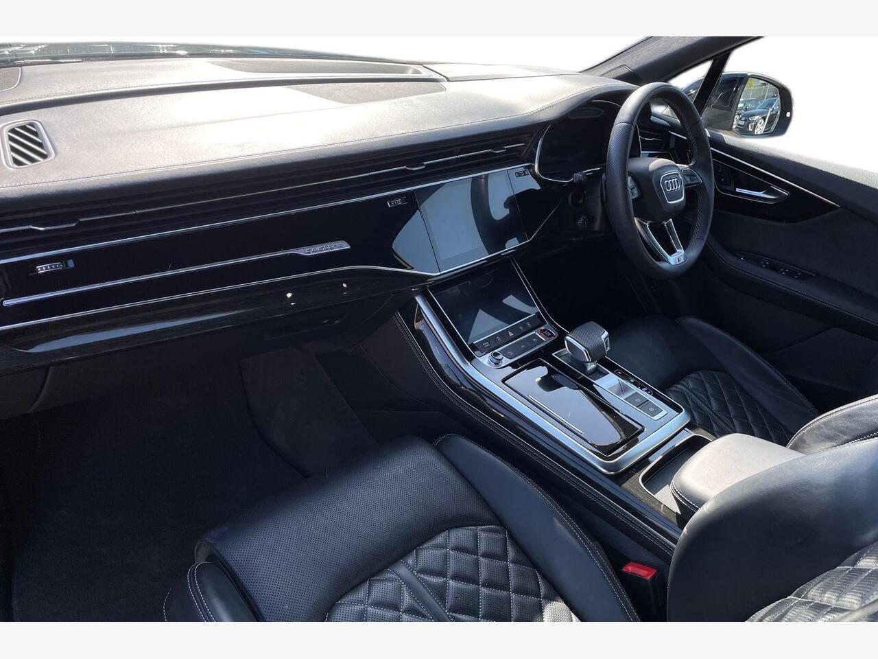 Used Audi Q7 2023 for sale - 78169193: Photo 2