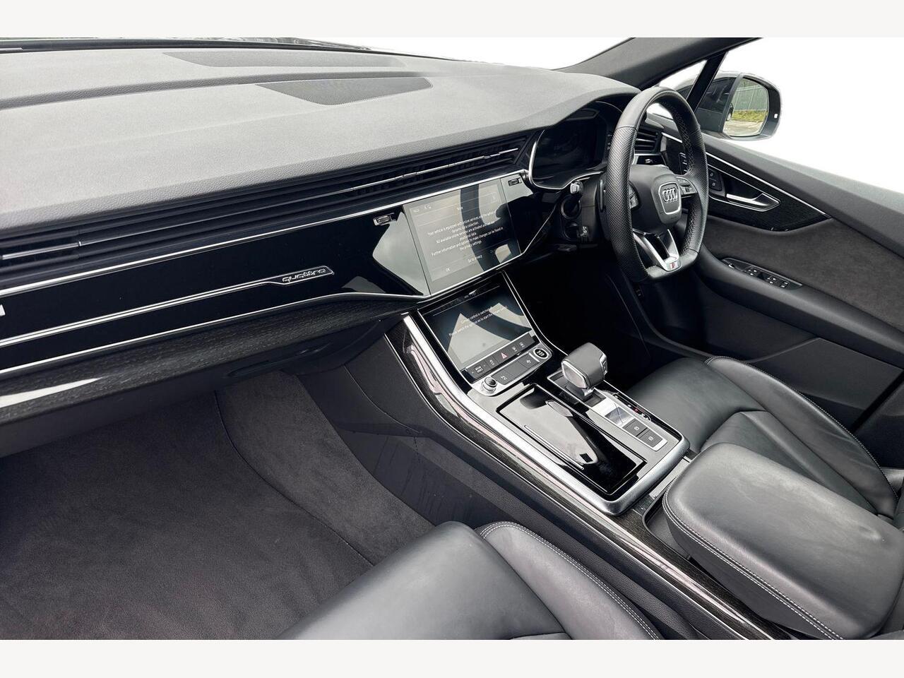 Used Audi Q7 2022 for sale - 76675231: Photo 2