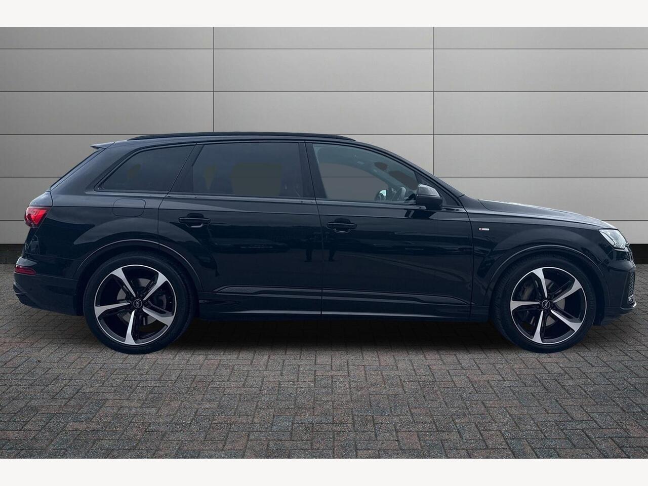 Used Audi Q7 2022 for sale - 76675231: Photo 4