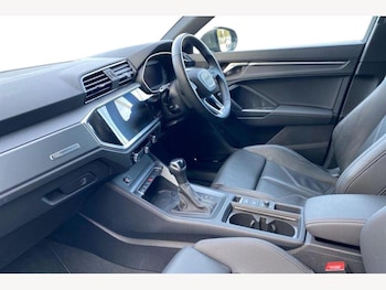 Used Audi Q3 2024 for sale - 77092285: Photo