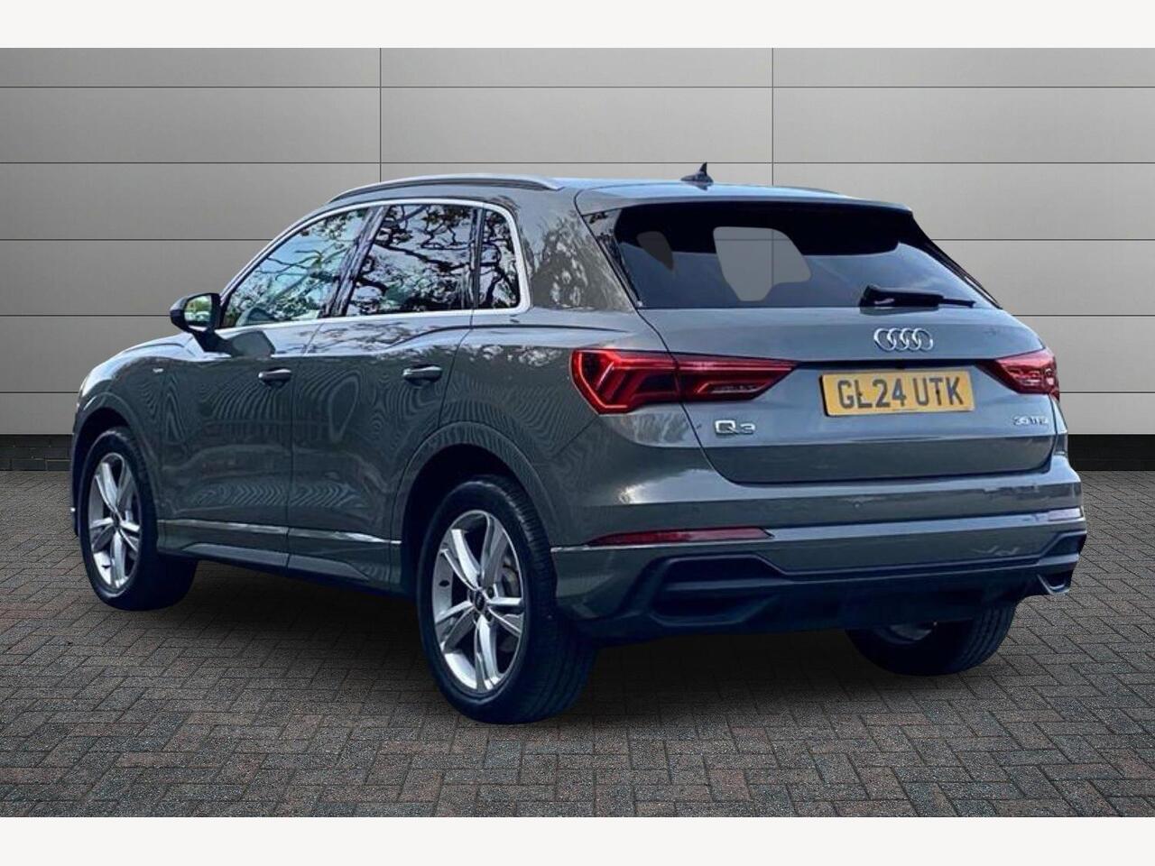 Used Audi Q3 2024 for sale - 77092285: Photo 4