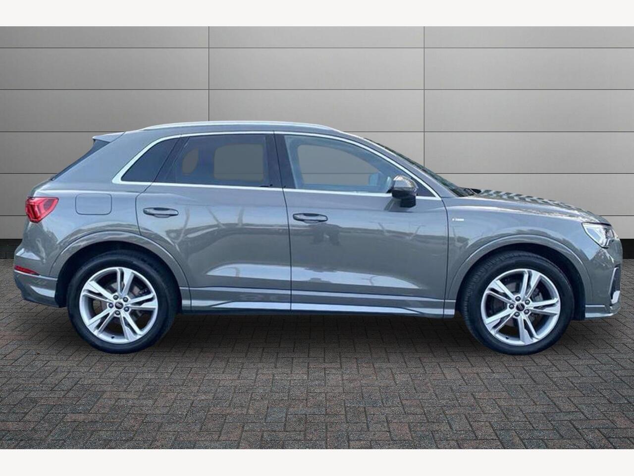 Used Audi Q3 2024 for sale - 77092285: Photo 5