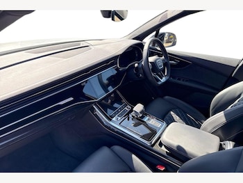 Used Audi Q7 2024 for sale - 77910930: Photo