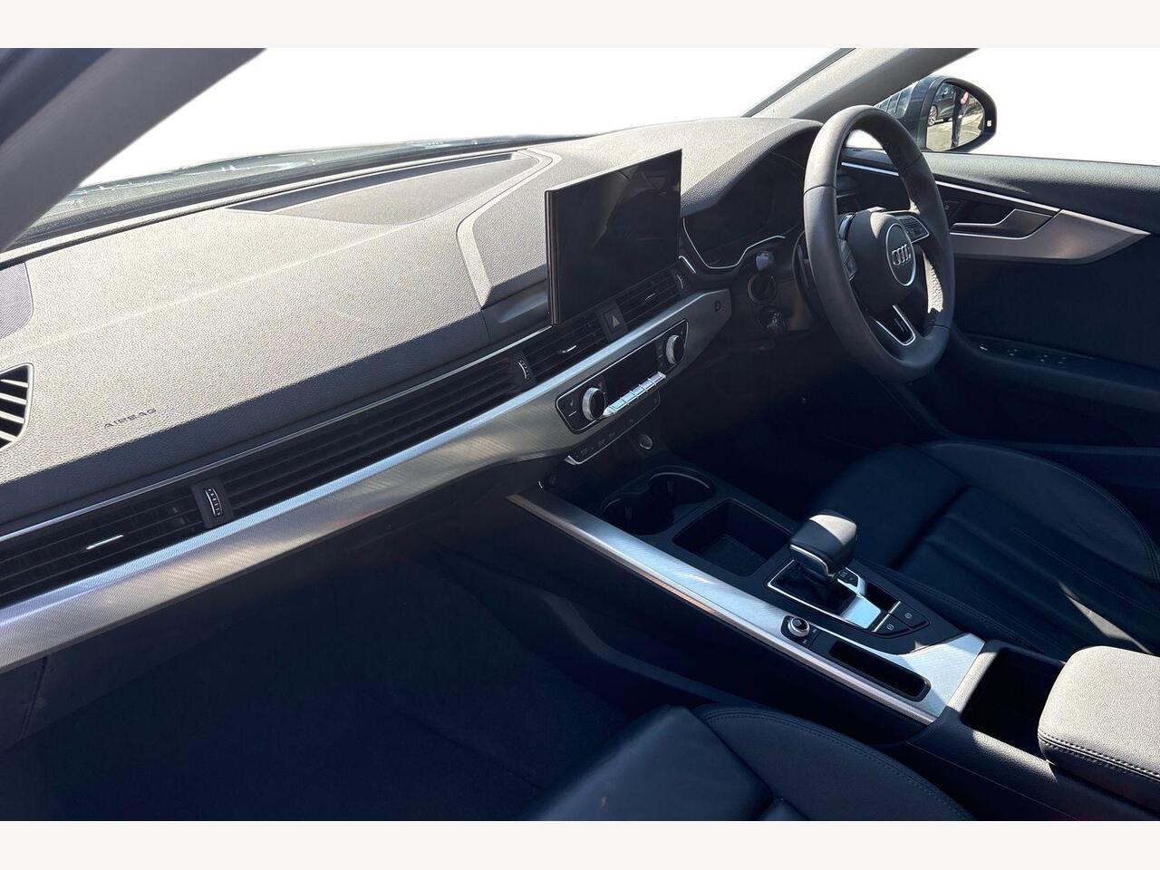 Used Audi A4 2023 for sale - 78151861: Photo 2