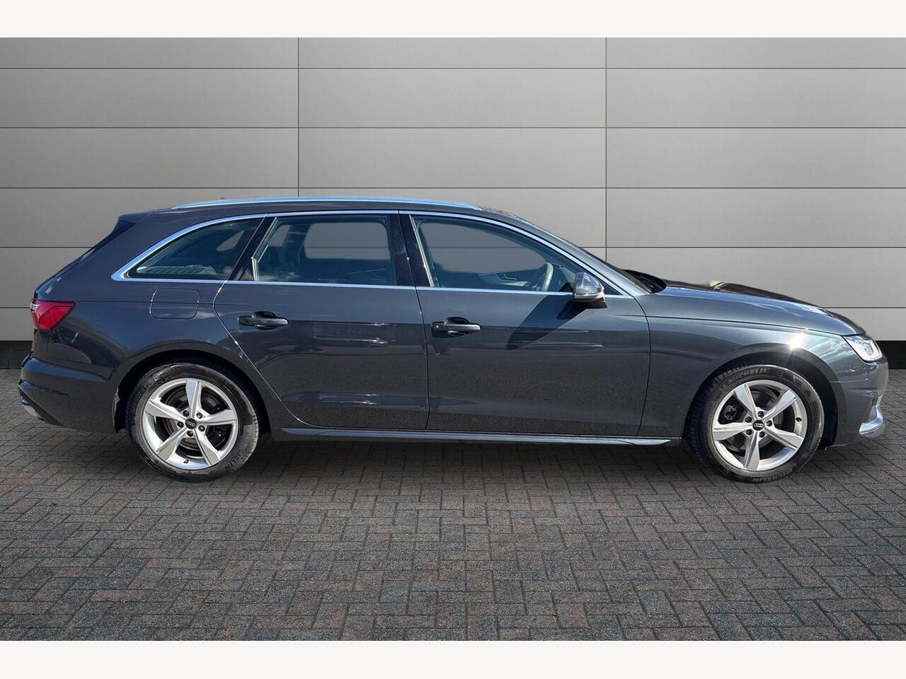 Used Audi A4 2023 for sale - 78151861: Photo 4