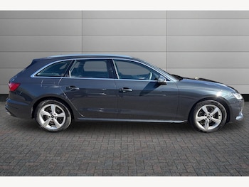 Used Audi A4 2023 for sale - 78151861: Photo
