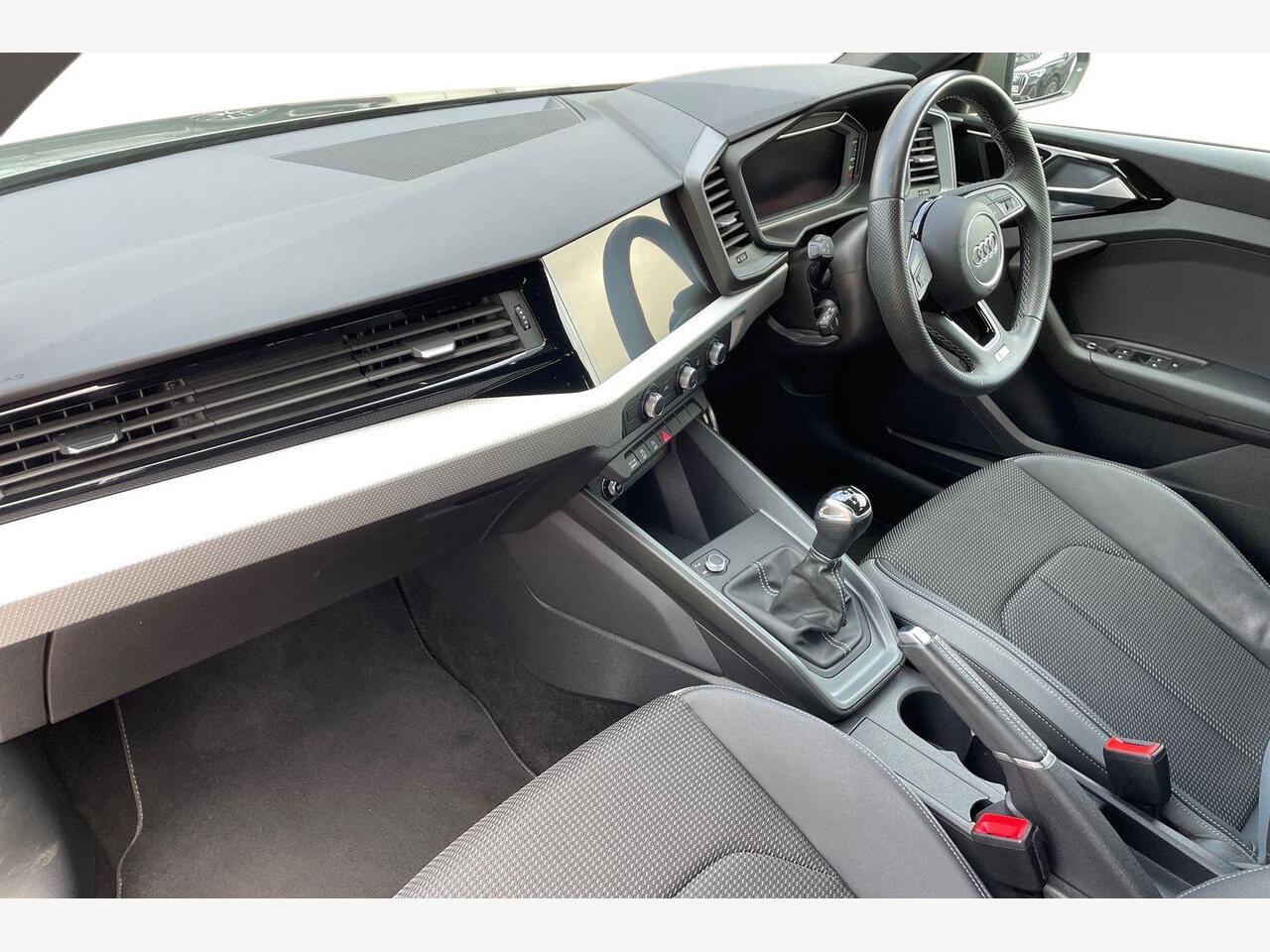 Used Audi A1 2022 for sale - 76674811: Photo 2