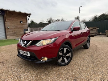 Used Nissan Qashqai 2015 for sale - 77618466: Photo