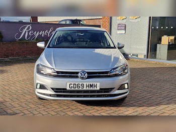 Used Volkswagen Polo 2019 for sale - 77578637: Photo