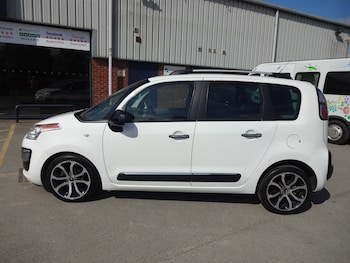 Used Citroen C3 Picasso 2016 for sale - 78369670: Photo