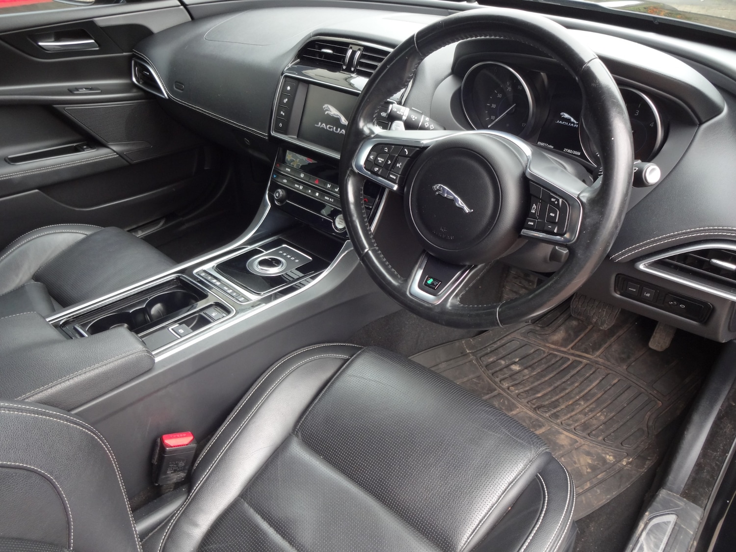 Used Jaguar XE 2018 for sale - 77687787: Photo 16