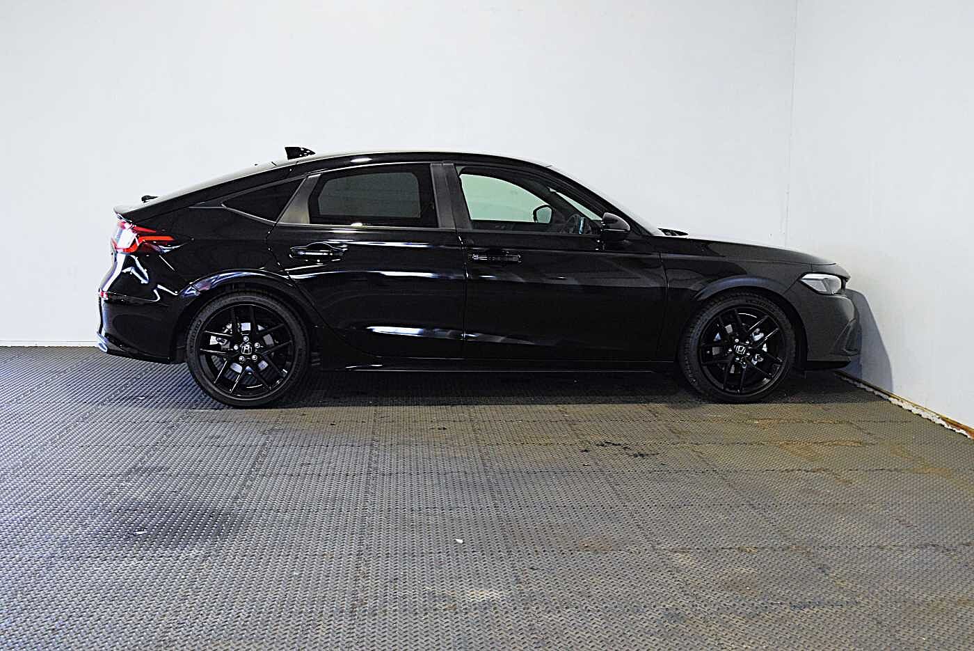 Used Honda Civic 2024 for sale - 76154378: Photo 5