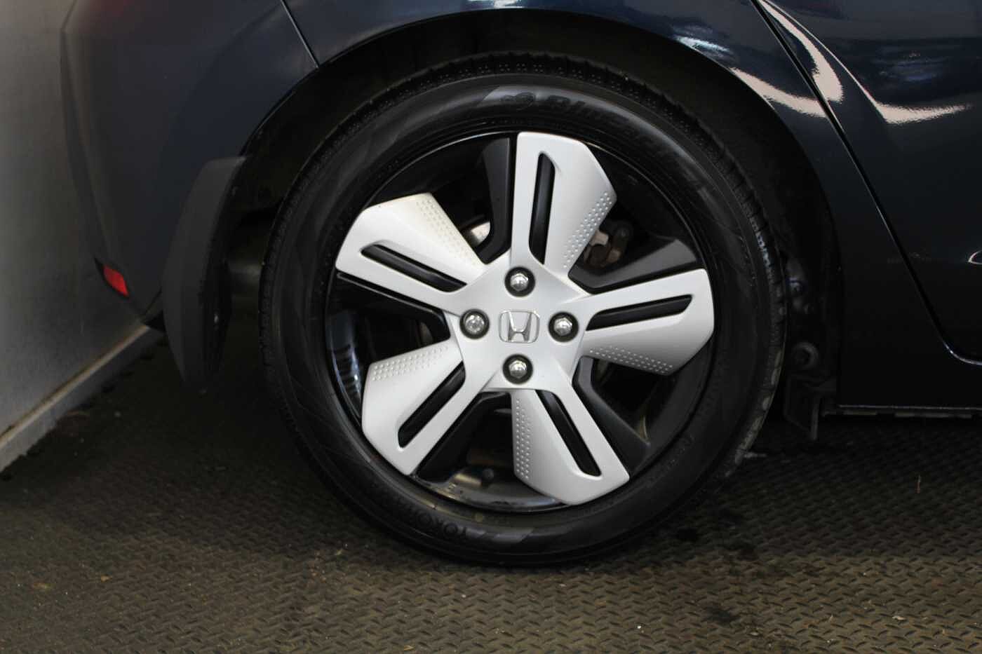 Used Honda Jazz 2021 for sale - 76168376: Photo 9