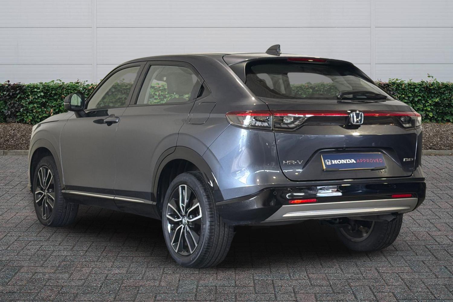 Used Honda HR-V 2023 for sale - 77755113: Photo 2