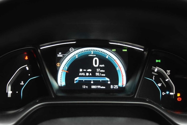 Used Honda Civic 2018 for sale - 76315687: Photo 11