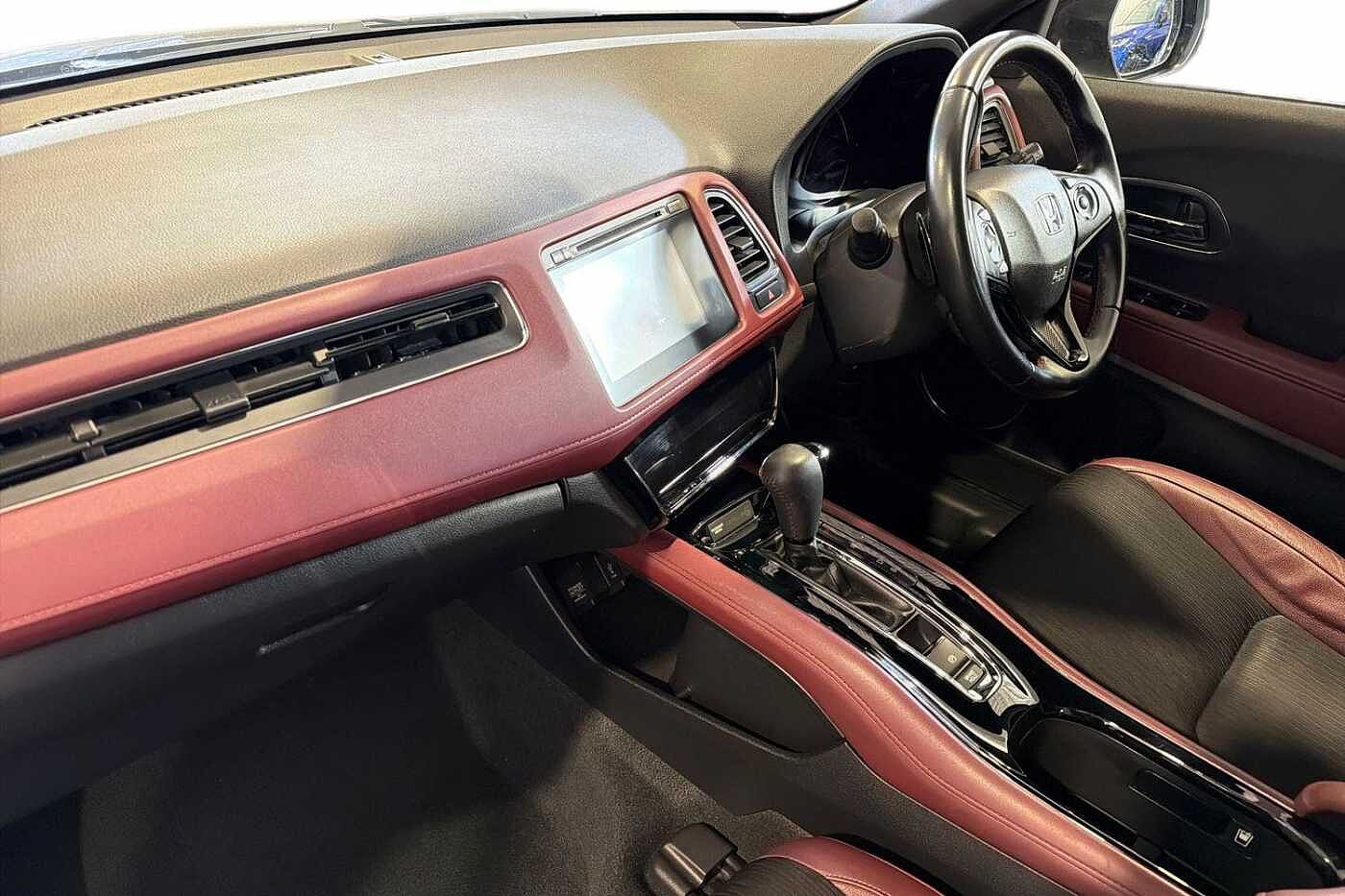 Used Honda HR-V 2020 for sale - 78021748: Photo 2