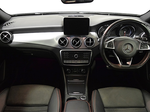 Used Mercedes-Benz GLA 2017 for sale - 76285454: Photo 4