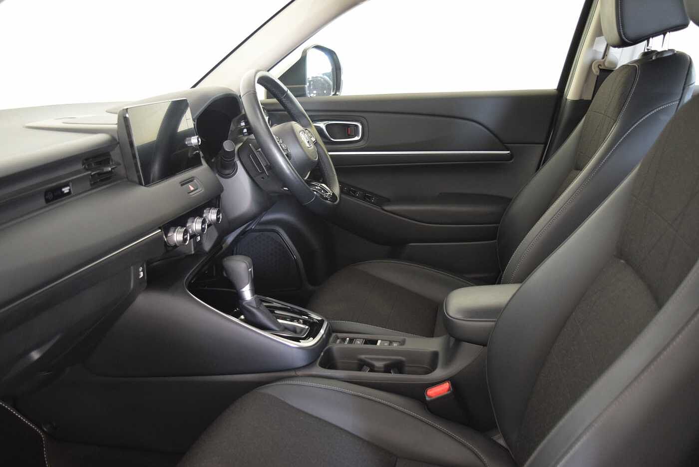 Used Honda HR-V 2022 for sale - 75721614: Photo 2