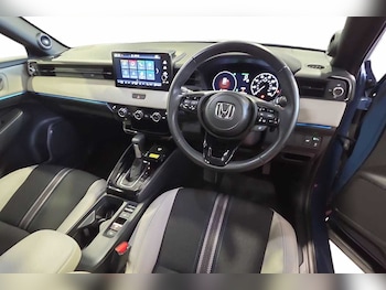 Used Honda HR-V 2024 for sale - 77785639: Photo