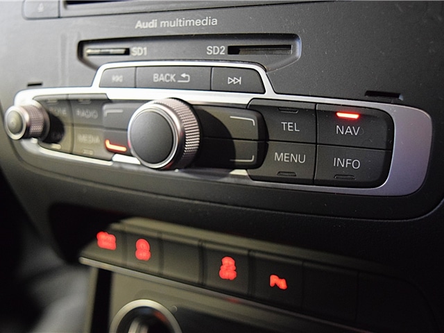 Used Audi Q3 2016 for sale - 76154337: Photo 16