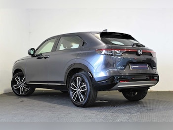 Used Honda HR-V 2023 for sale - 76154373: Photo