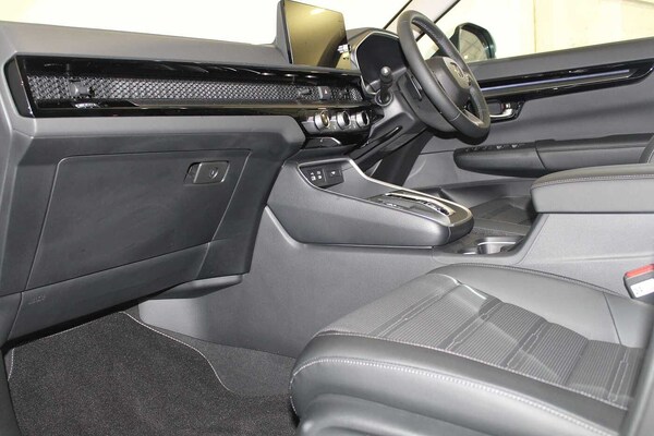 Used Honda CR-V 2025 for sale - 74175228: Photo 2