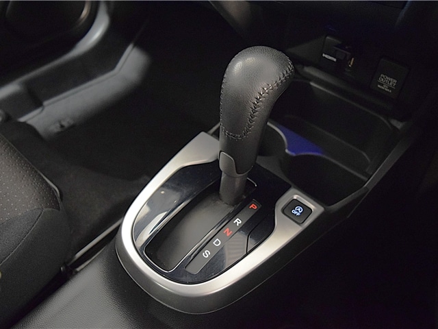 Used Honda Jazz 2017 for sale - 76662392: Photo 16