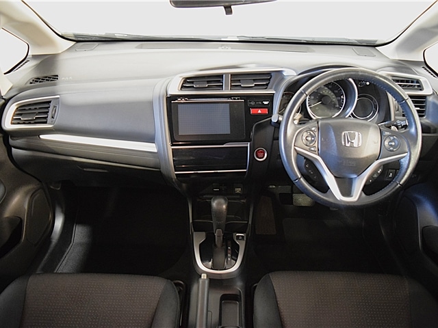 Used Honda Jazz 2017 for sale - 76662392: Photo 4