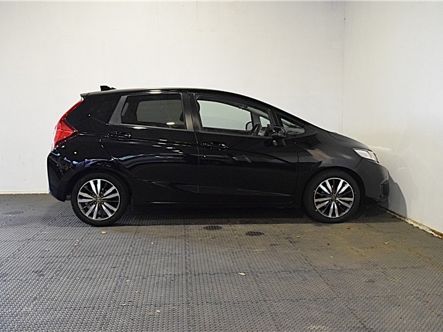 Used Honda Jazz 2017 for sale - 76662392: Photo 5