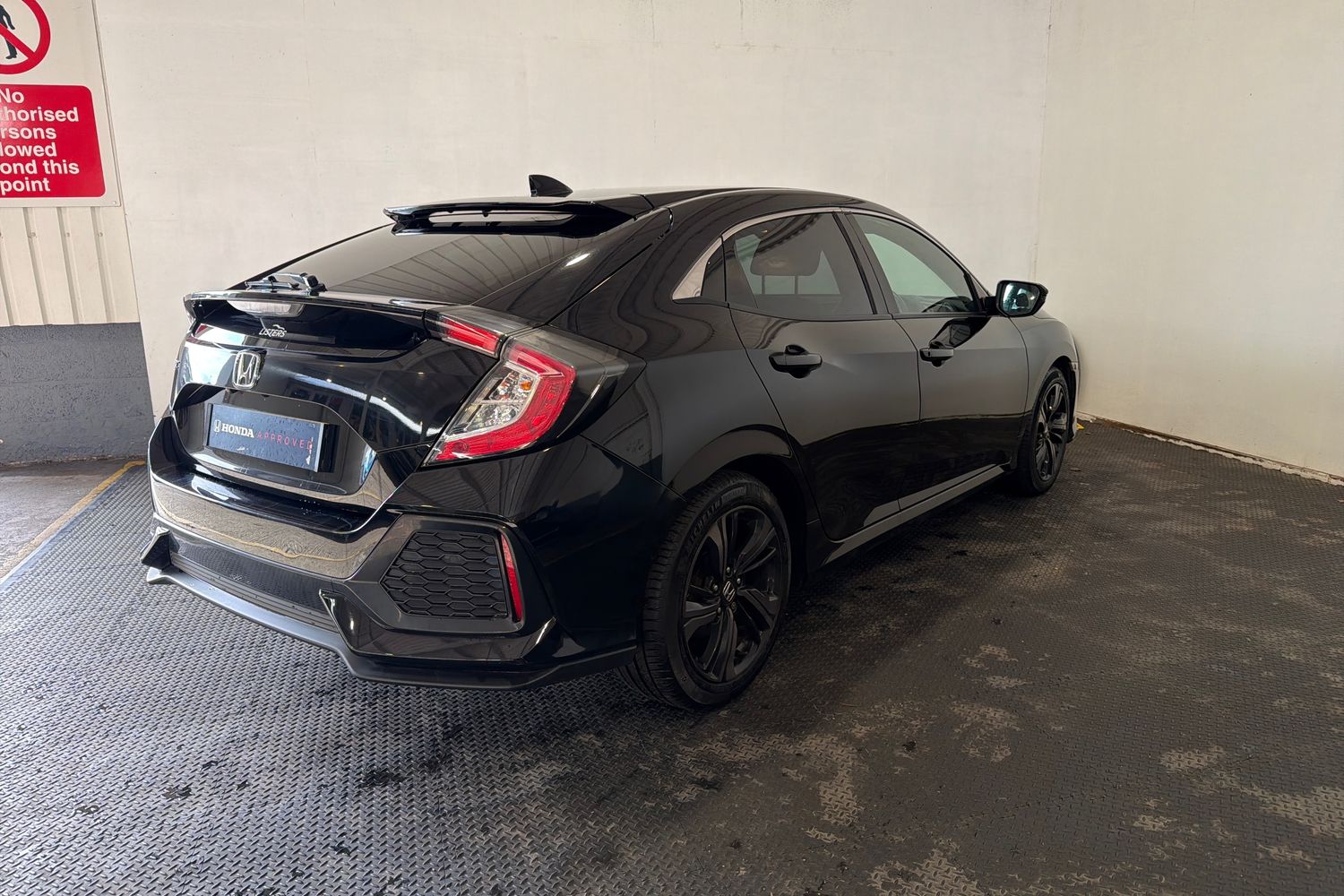 Used Honda Civic 2019 for sale - 77372489: Photo 15