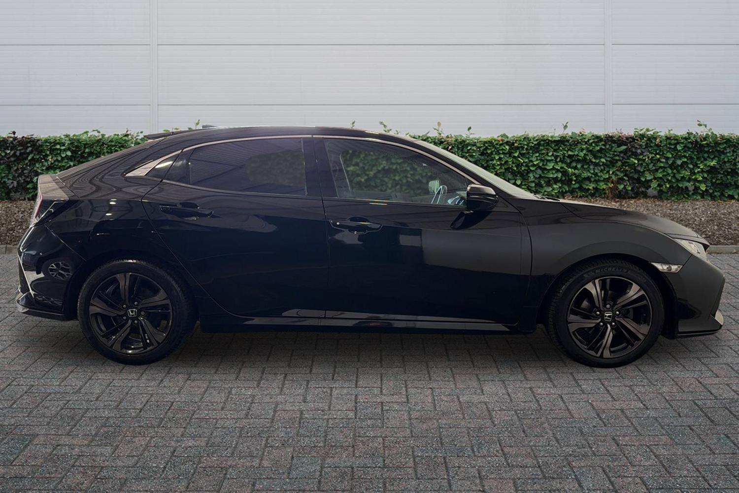 Used Honda Civic 2019 for sale - 77372489: Photo 5