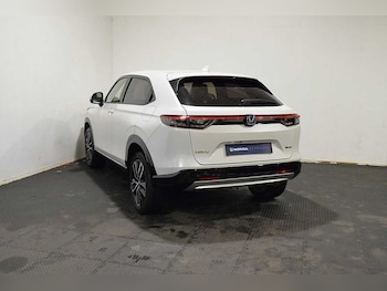 Used Honda HR-V 2023 for sale - 76800544: Photo