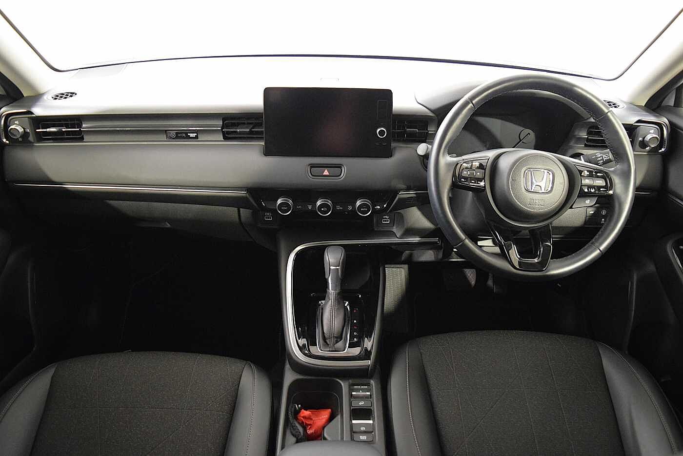 Used Honda HR-V 2023 for sale - 76800544: Photo 4