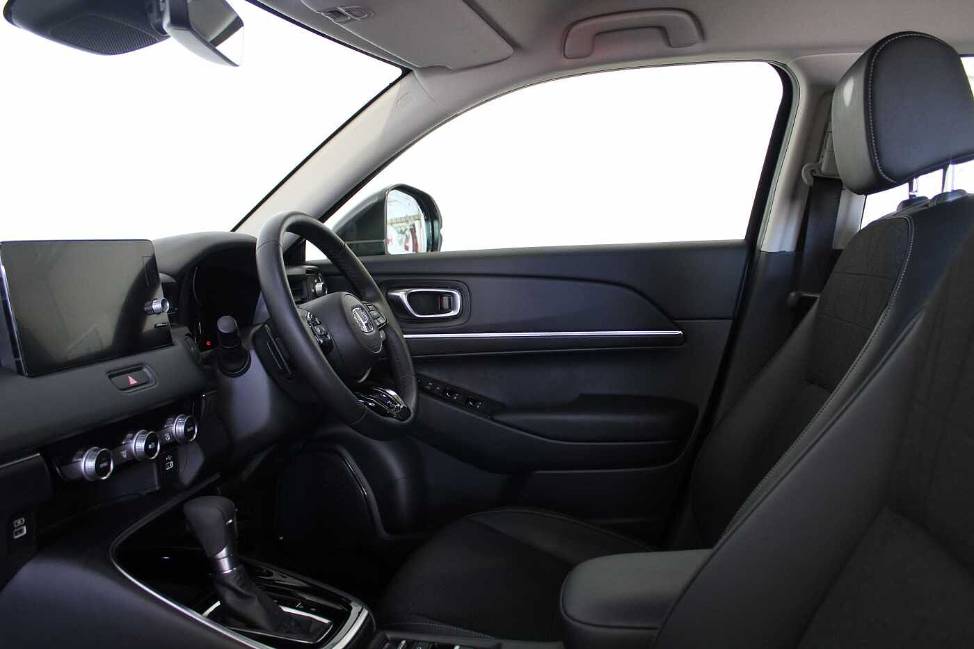 Used Honda HR-V 2022 for sale - 76154375: Photo 2