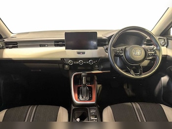 Used Honda HR-V 2023 for sale - 77157573: Photo