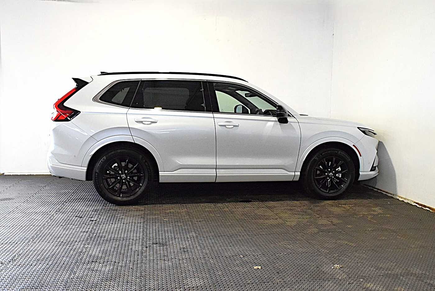 Used Honda CR-V 2025 for sale - 76271525: Photo 5